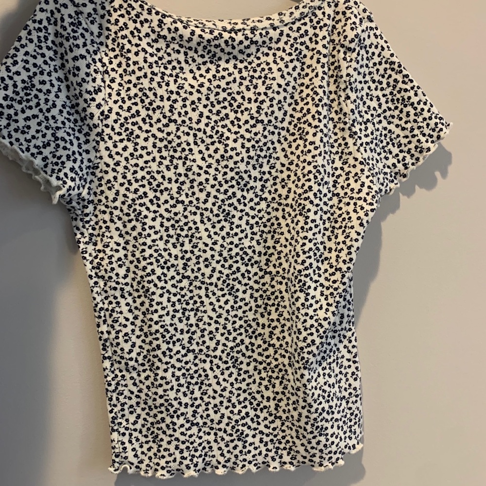 Brandy Melville Button Top